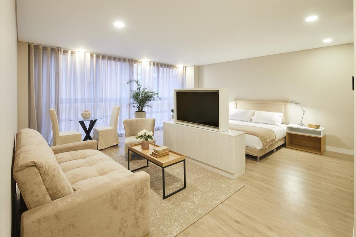 Apartment Luxury Loft 507 At El Virrey, Prime Location
