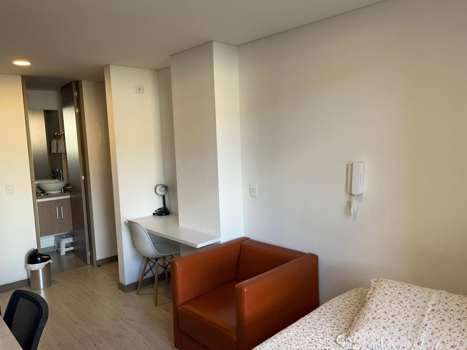 Aparta Estudio En El Edificio Connect * Bogota