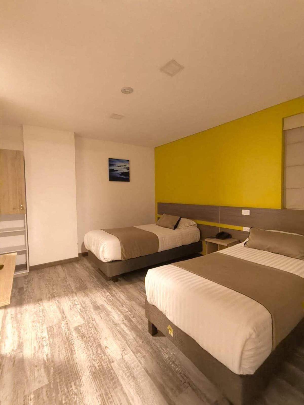 Hotel Hm Expo 3*