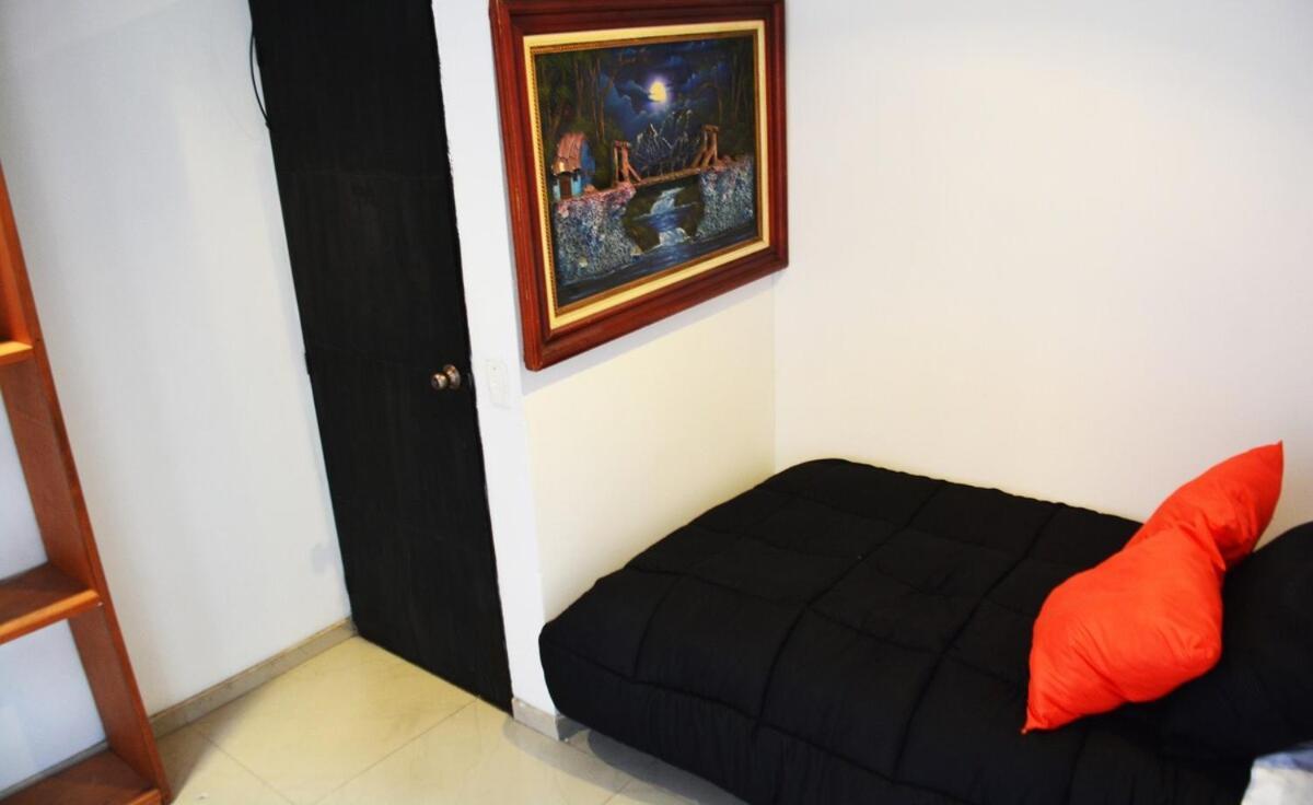 Holiday home Casa Cerca De Concierto De The Offspring En Bogota