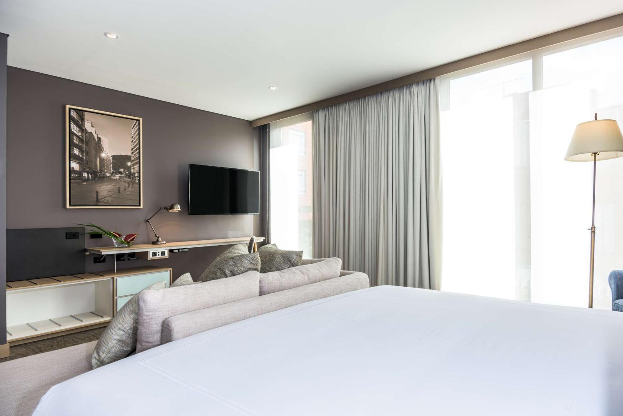 Hotel Nh Collection Terra 100 Royal Bogota