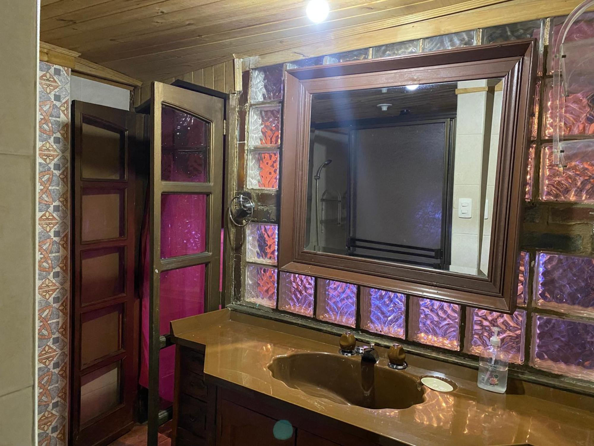 Homestay Mascaradas - Family Bogota