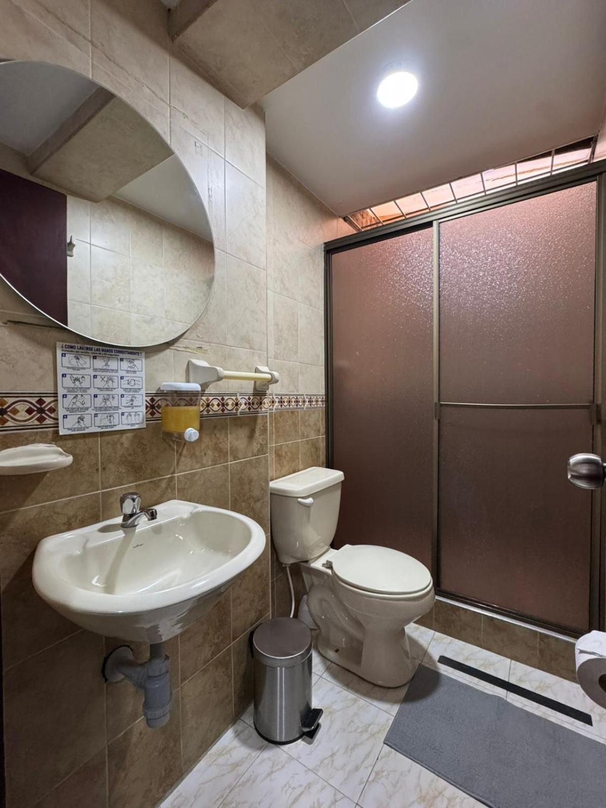 Guest house Hostelfc San Luis Bogota