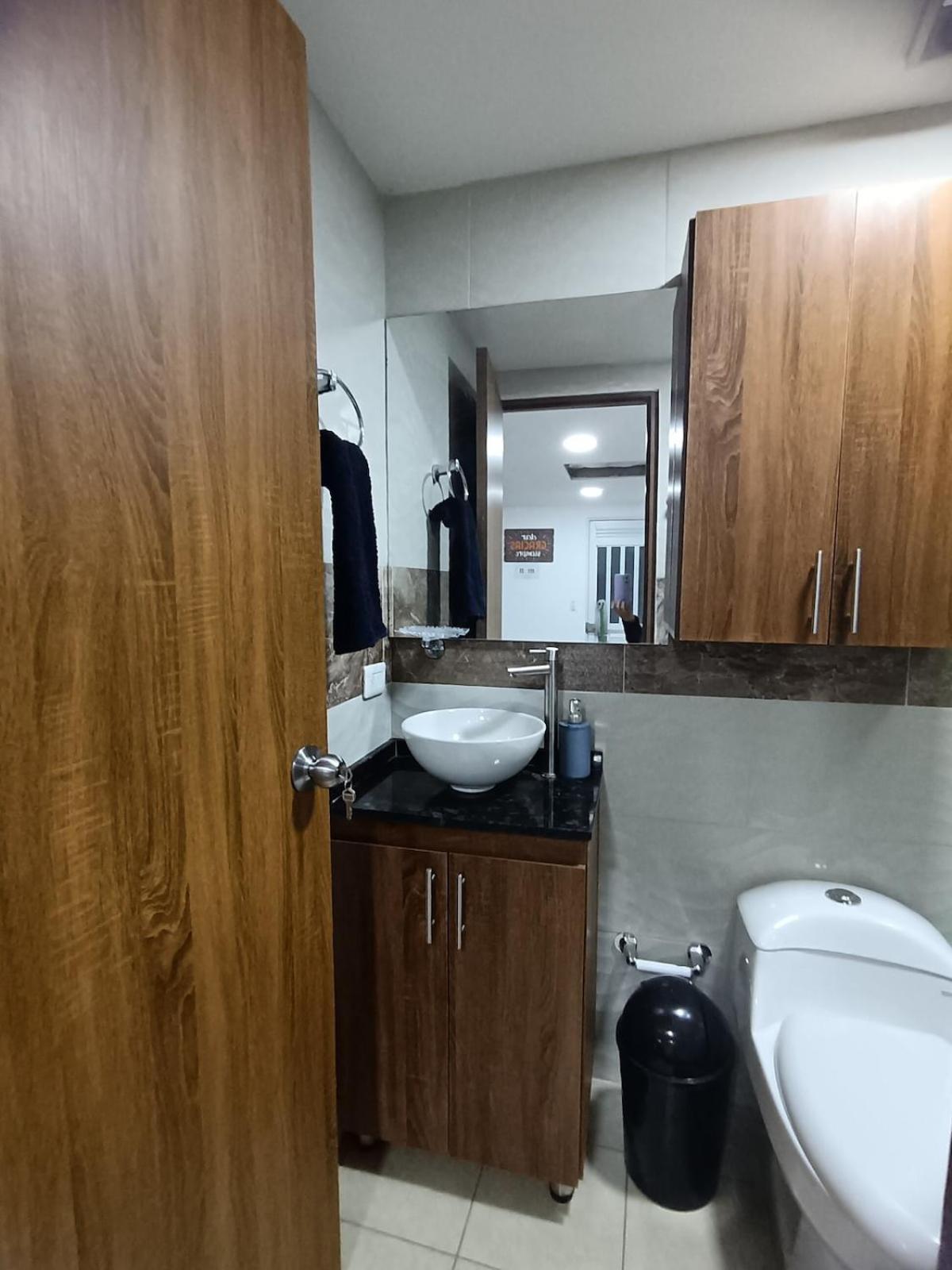 Apartment Apto Moderno Y Acogedor 10 Min Aeropuerto Bogota