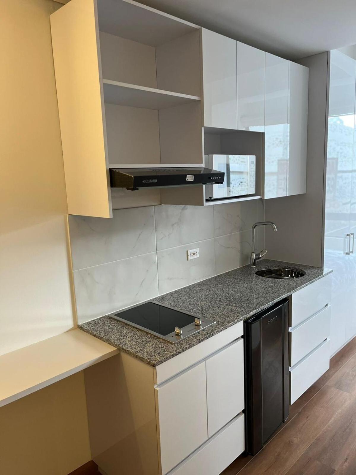 Apartasuite Chico Parque 93