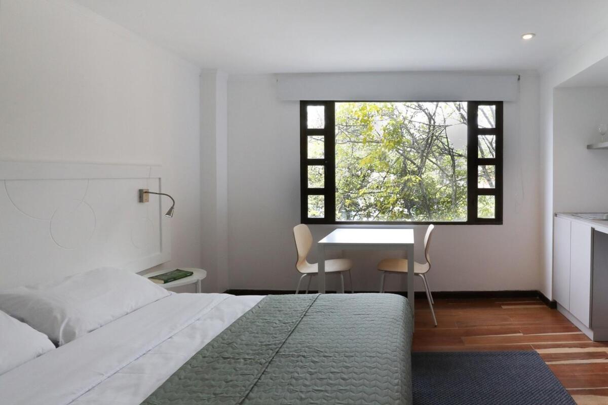 Chic Loft Escape In Trendy Zona G 502