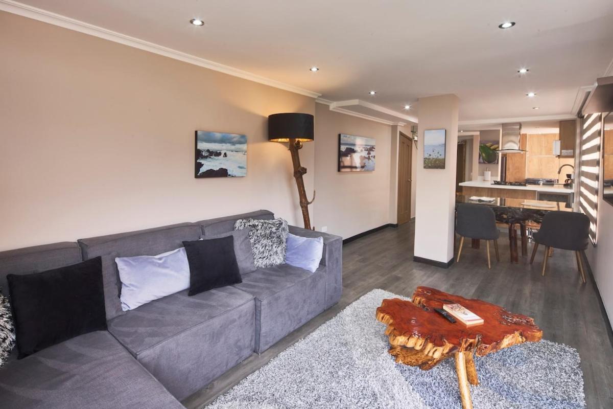 Chic & Cozy 2br Oasis Escape 104 Apartment Bogota