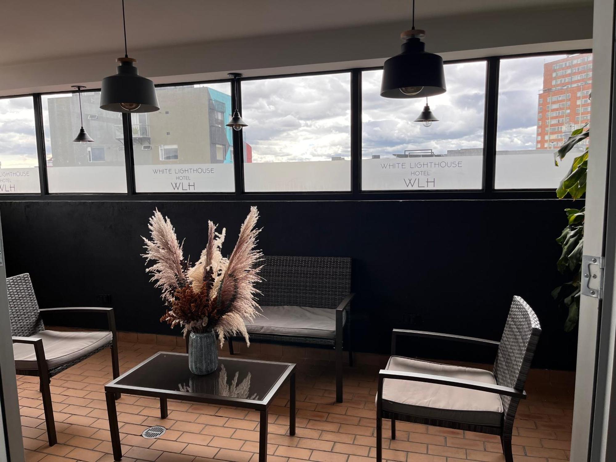 Hotel Wlh Silver Corferias Bogota