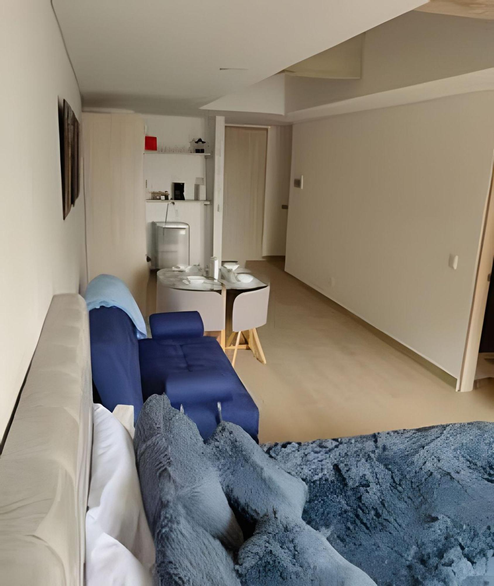 Completo En El Centro De Apartment *
