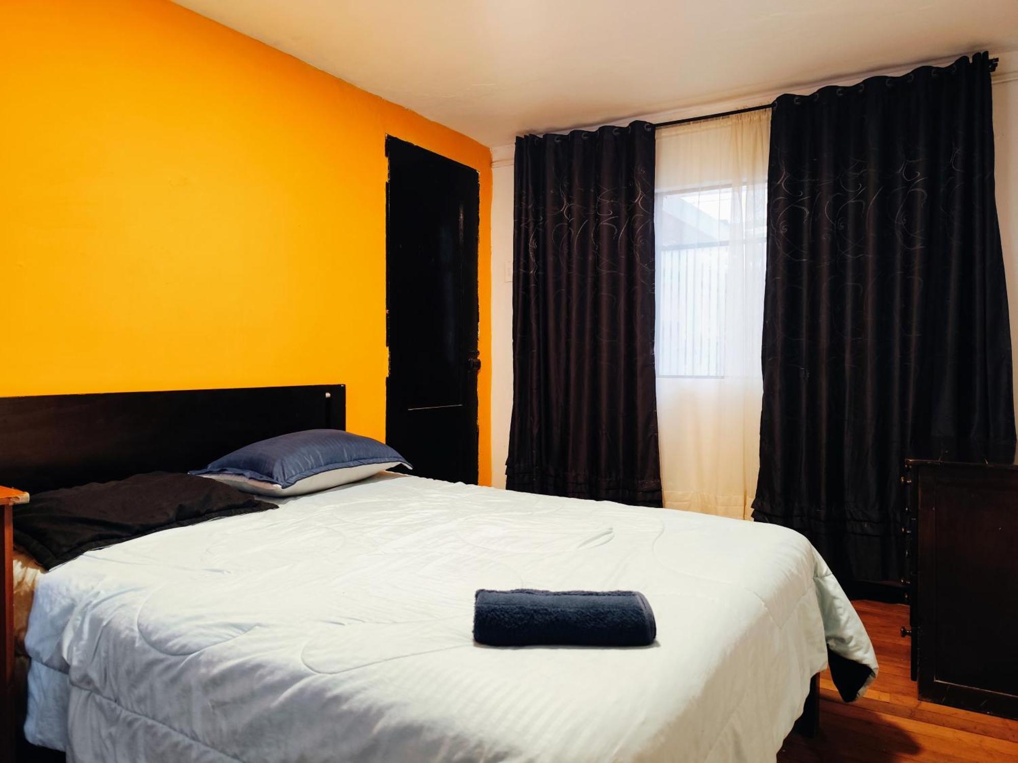 Guest house Mico Loco Casa *