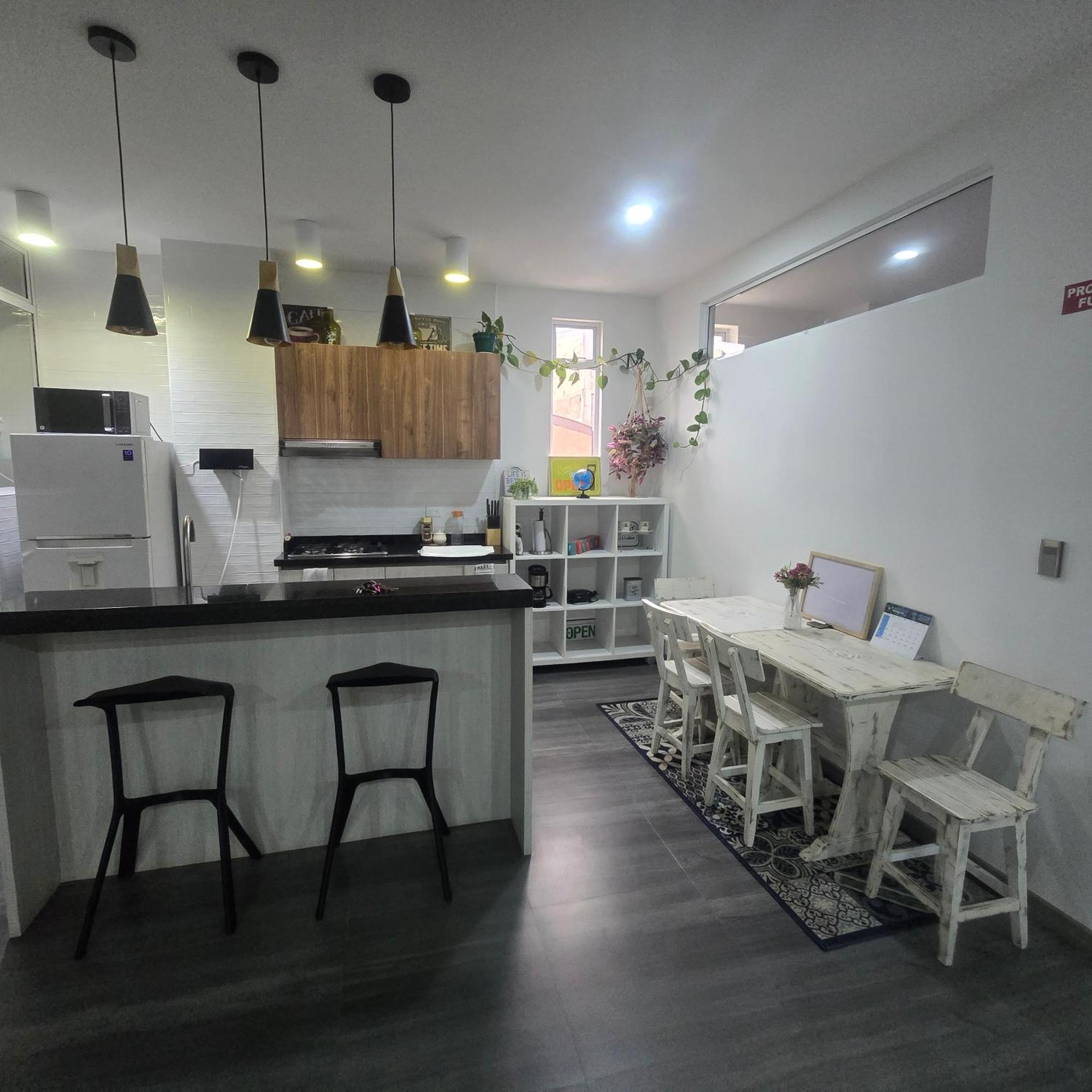Apartamento Muy Cerca Del Aeropuerto Nuevo Familiar Lindo Y Acogedor Bogotá
