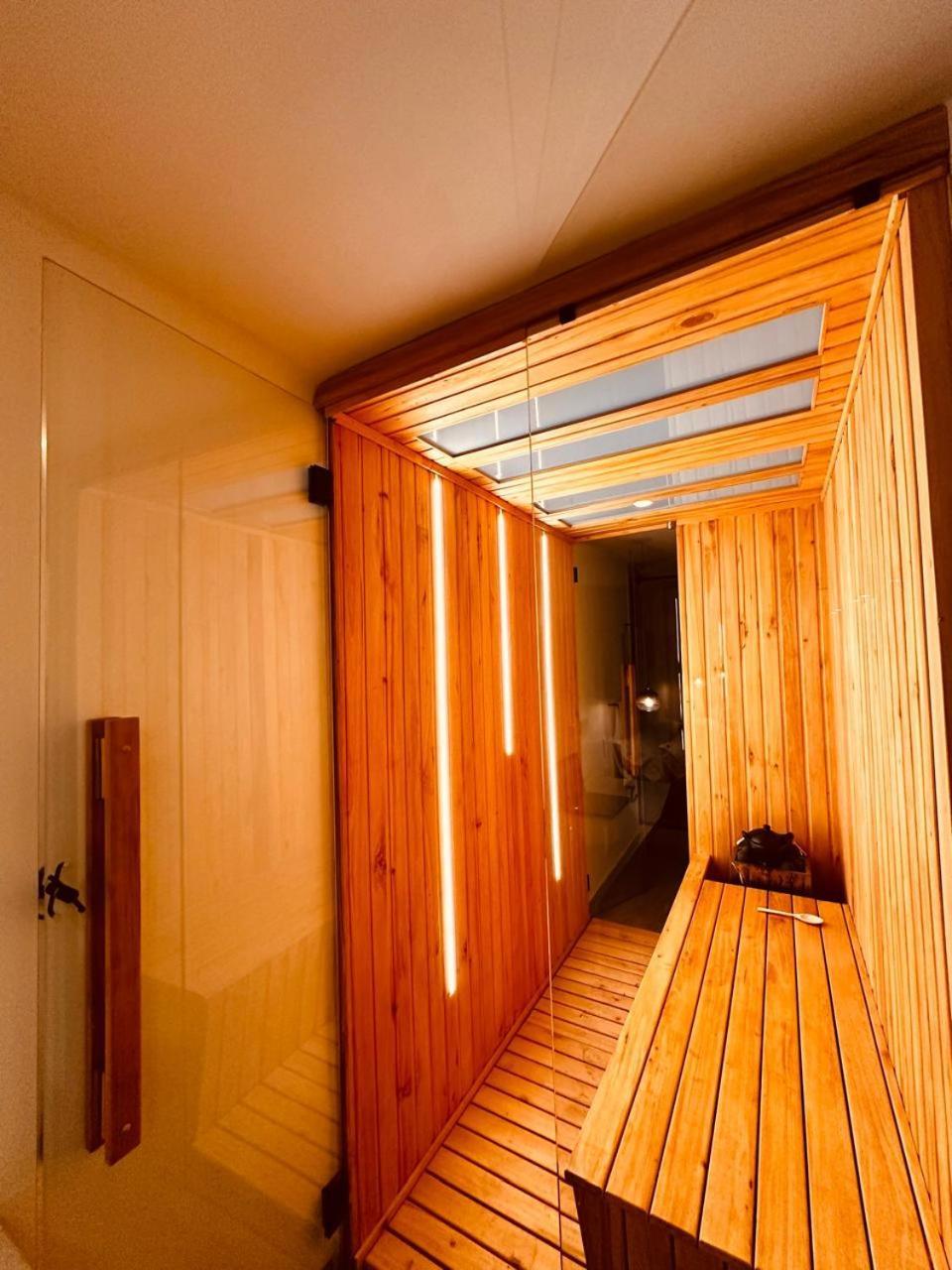 Con Sauna Zona T * Bogota