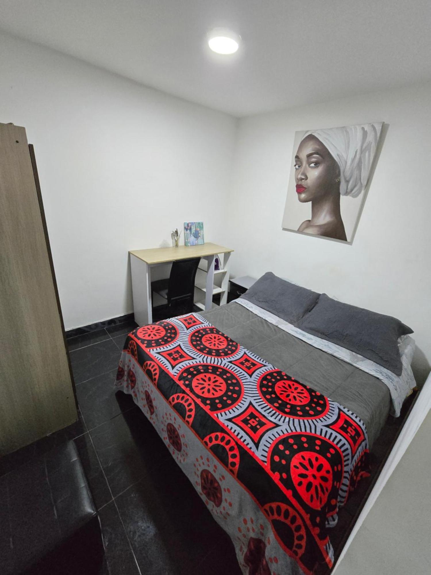 Con Cocina Independiente Cerca Al Aeropuerto 1 Piso Apartment Bogota