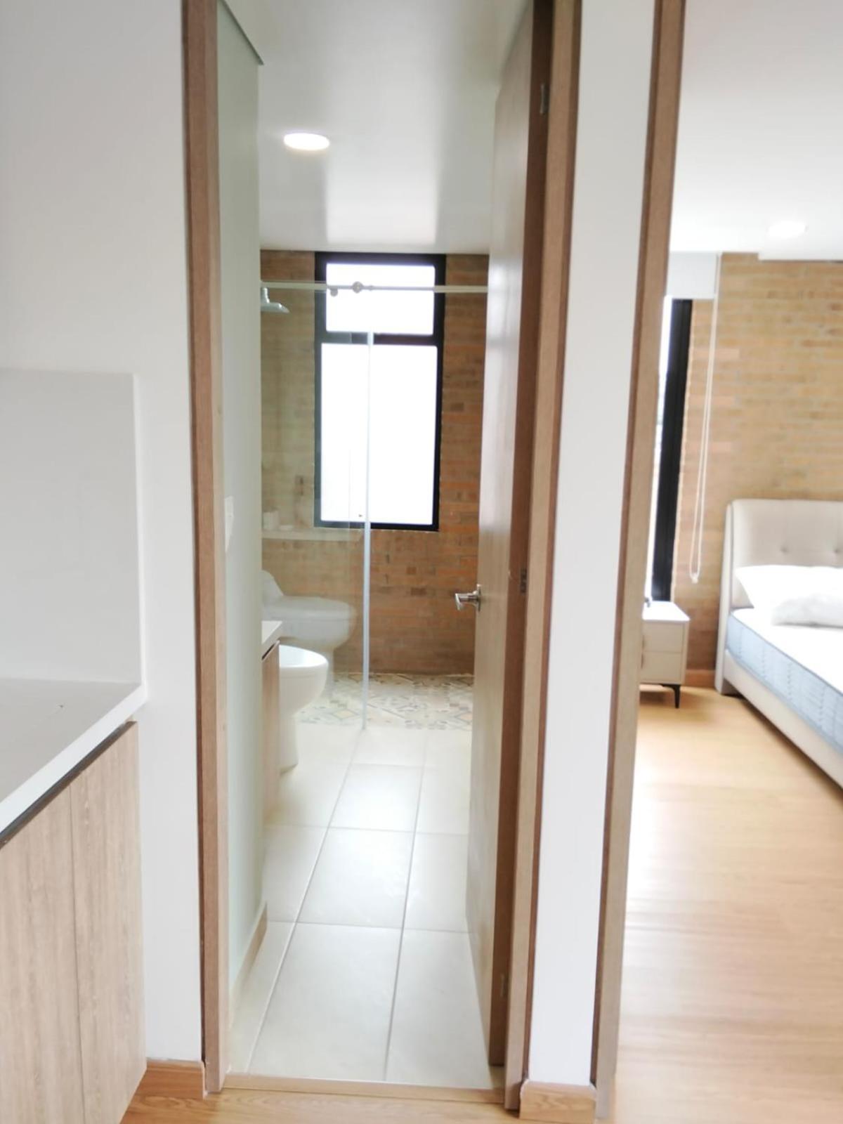 36 Av Apto 401 Apartment *