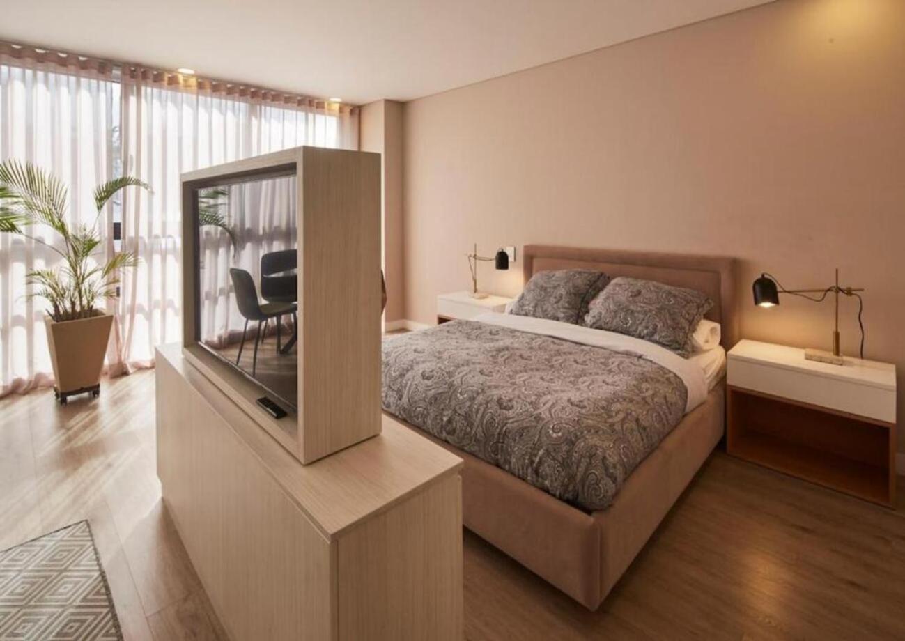 Chic Loft 701 Steps From El Virrey Park By Letoh *