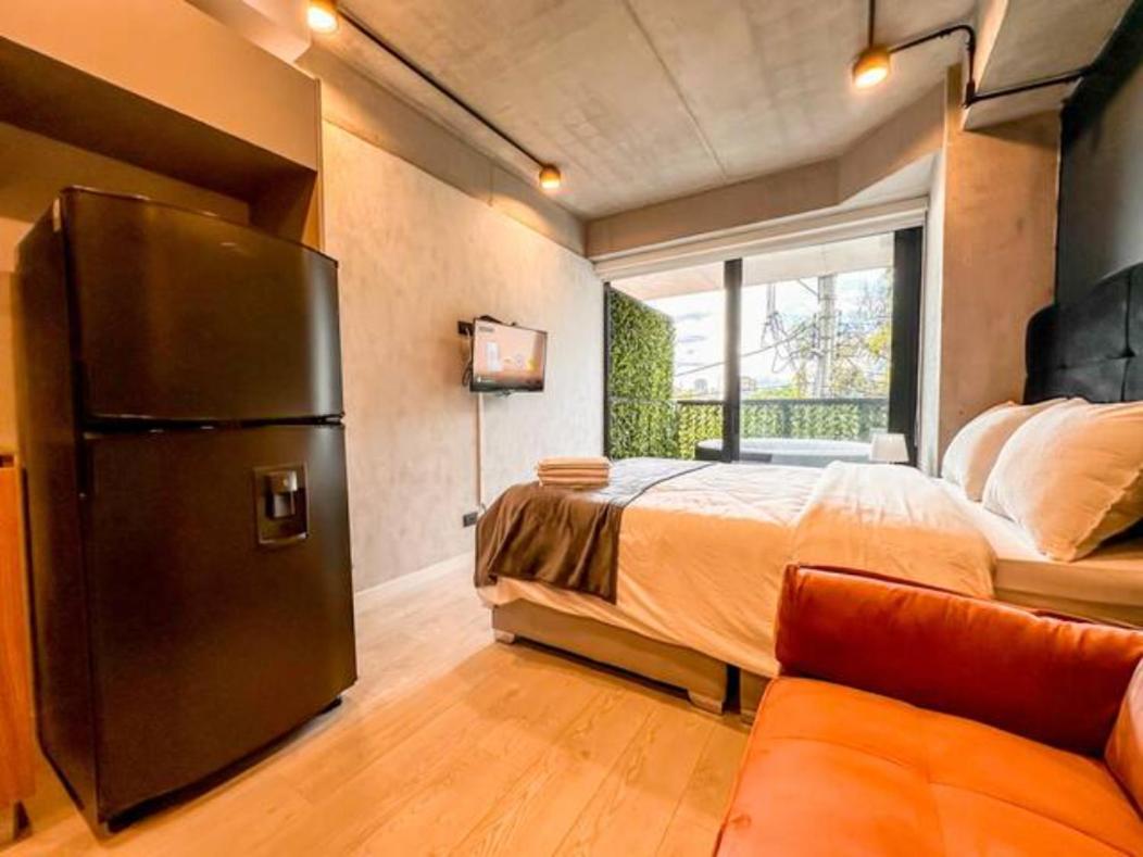 Apartamento Skyline - Elegant Living With Coworking & Scenic Views Bogotá