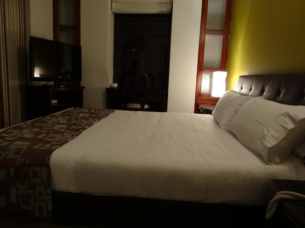 Arlington Place Aparthotel