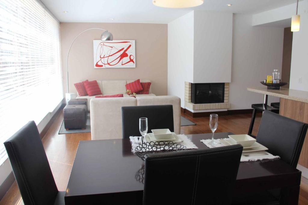 Chico 100 Aparthotel 4*