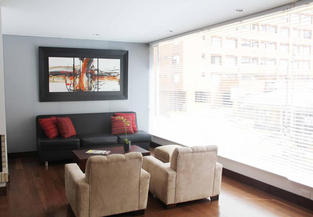 Chico 100 Aparthotel 4*