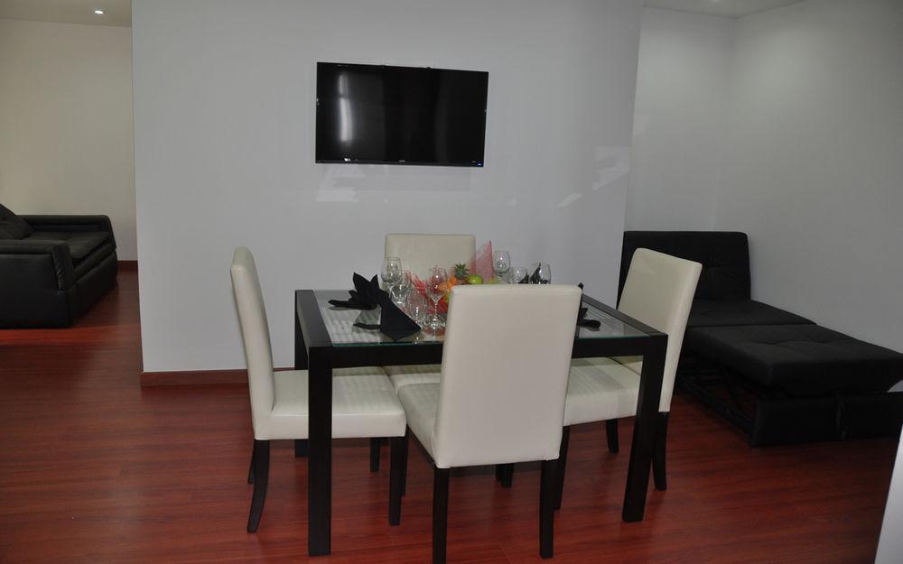 Aparthotel Plaza Modelia 3*