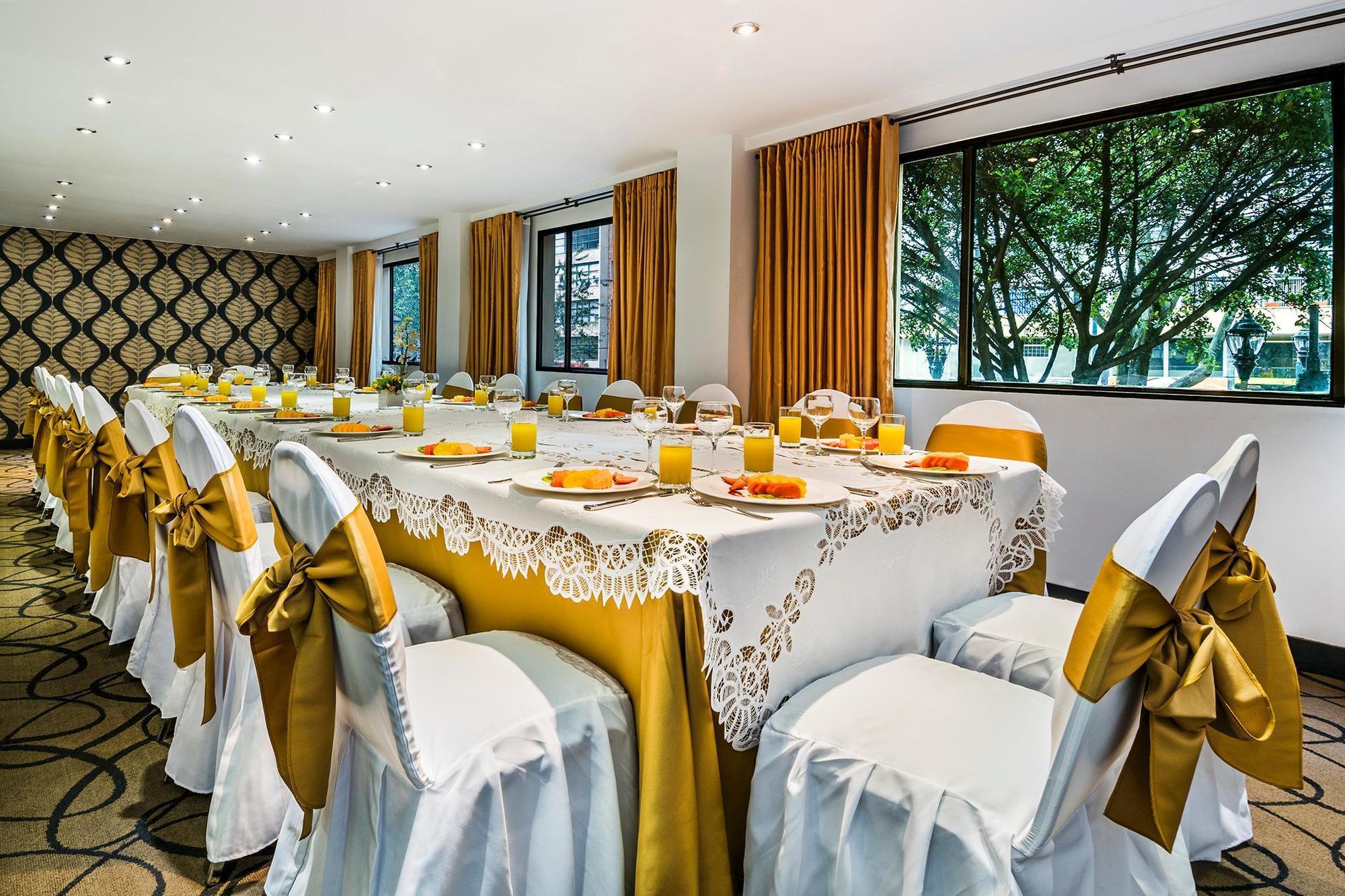 Hotel Augusta 4*