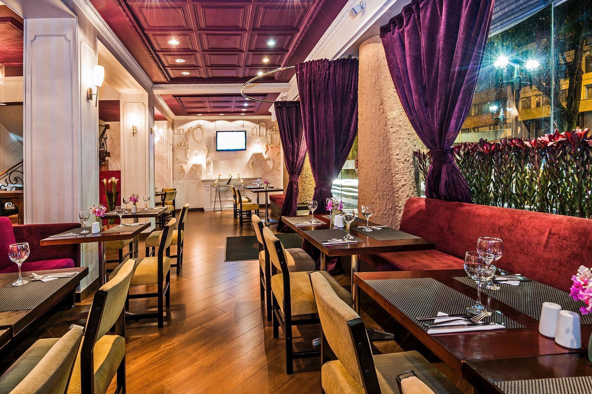 Hotel Augusta 4*