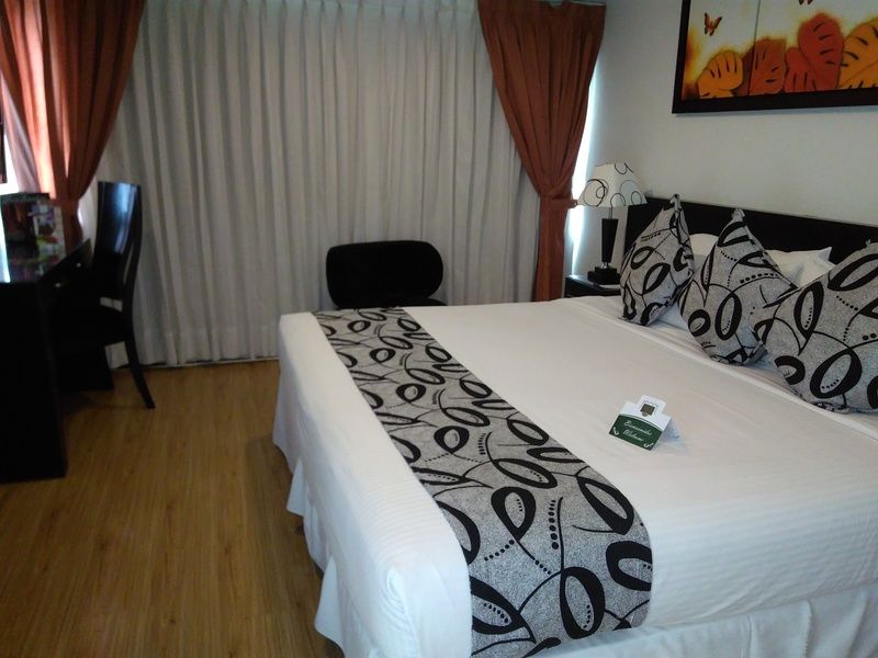 Hotel Marbella Chico 3*