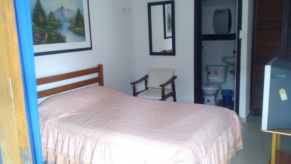 Su Casa En Kennedy Guest house 2*