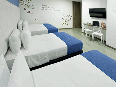 Aw Hotel Plaza Miranda 3*