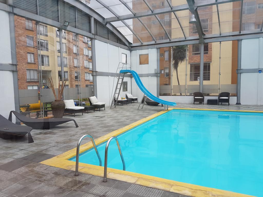 Apartamento Amoblado, Amplio, Ciudad Salitre Colombia Apartamento
