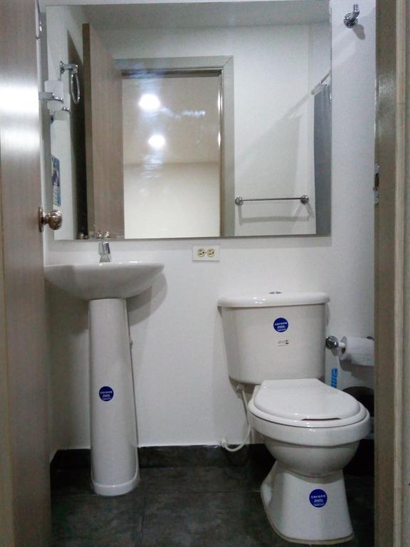 Luxury Suites & Aparthotel