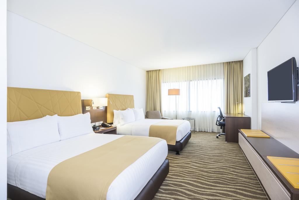 Express & Zona Financiera By Ihg Bogota