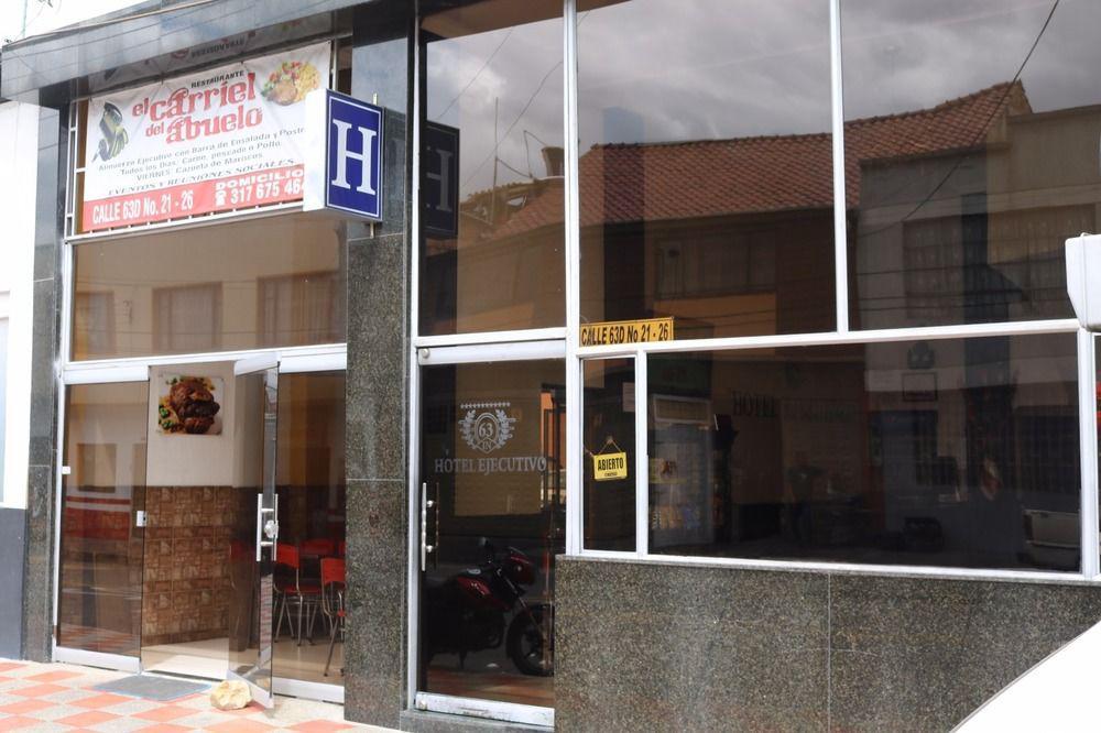Ejecutivo 63 In