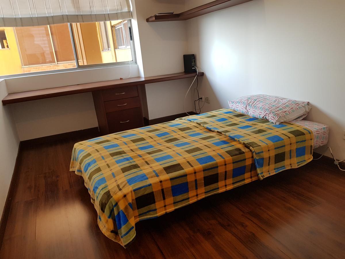 Apartamento Amoblado, Amplio, Ciudad Salitre Colombia Apartment *