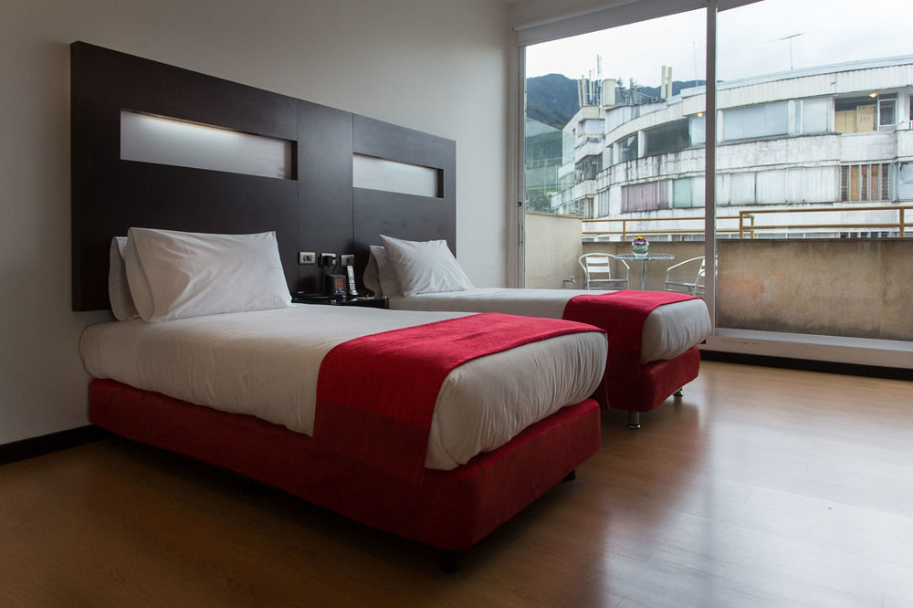 Hotel Continental Bluedoors Bogota