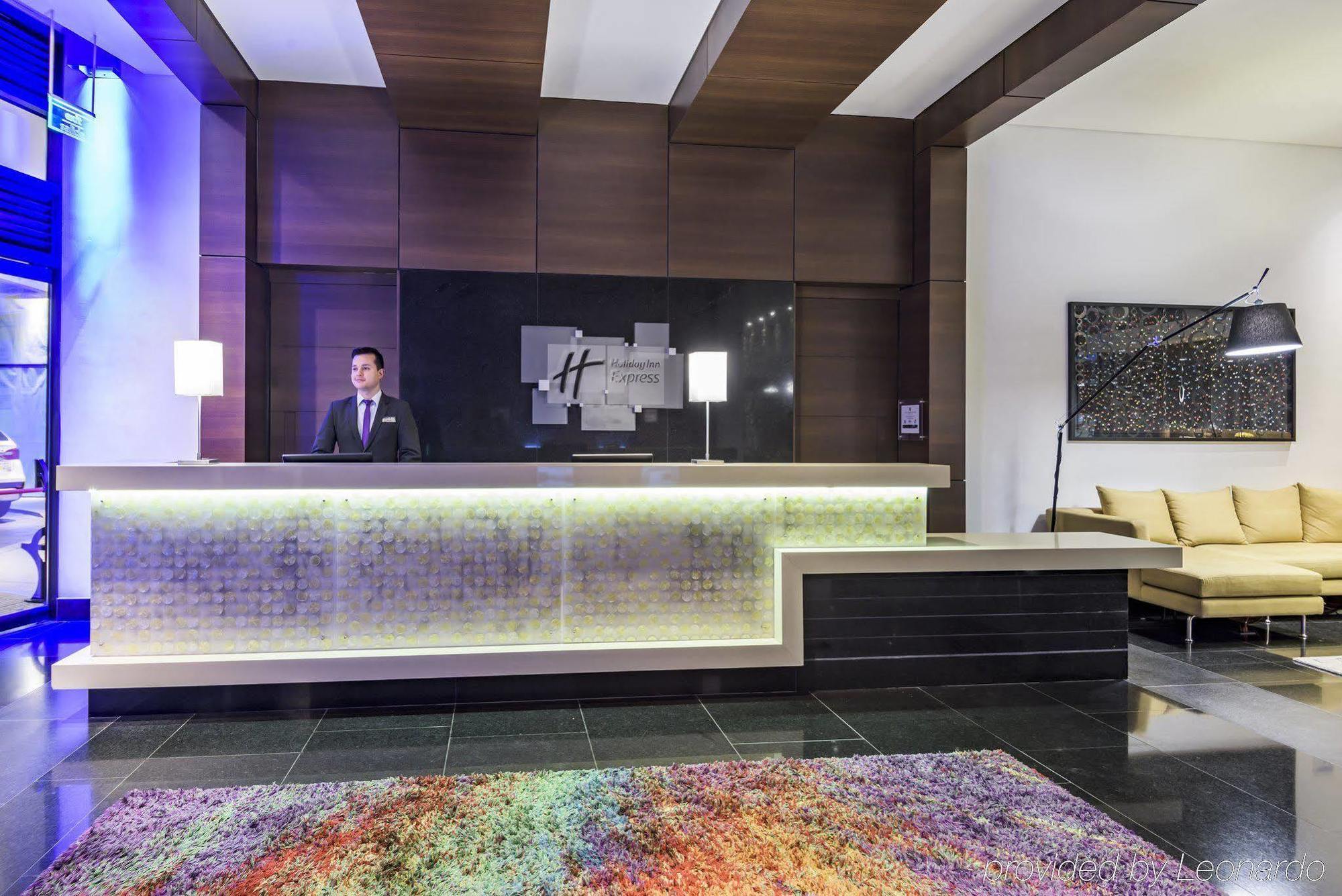 Express & Zona Financiera By Ihg Bogota