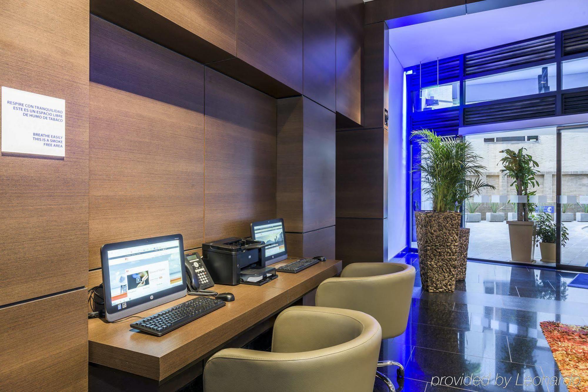 Express & Zona Financiera By Ihg Hotel Bogota