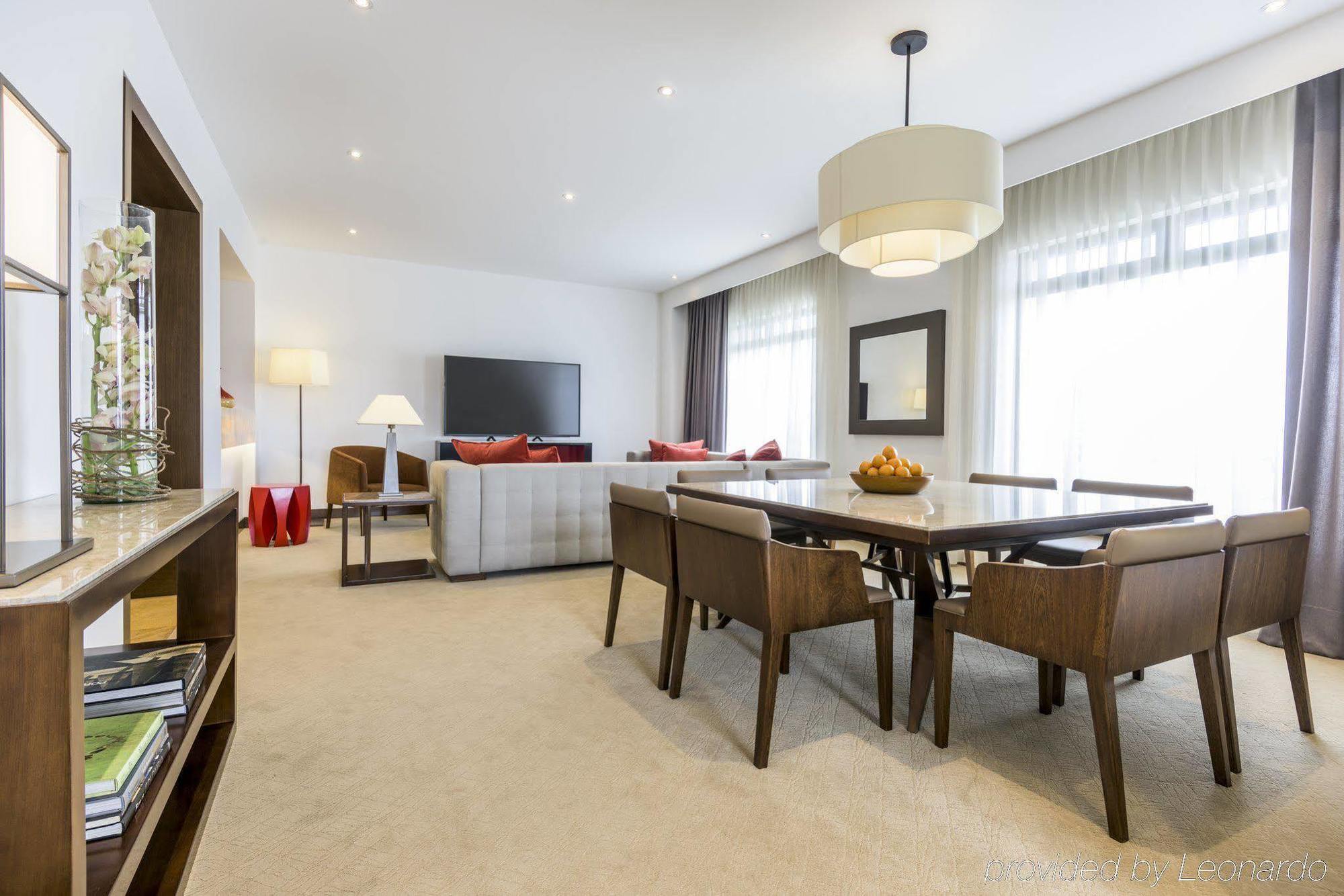 Nh Collection Royal Teleport Hotel