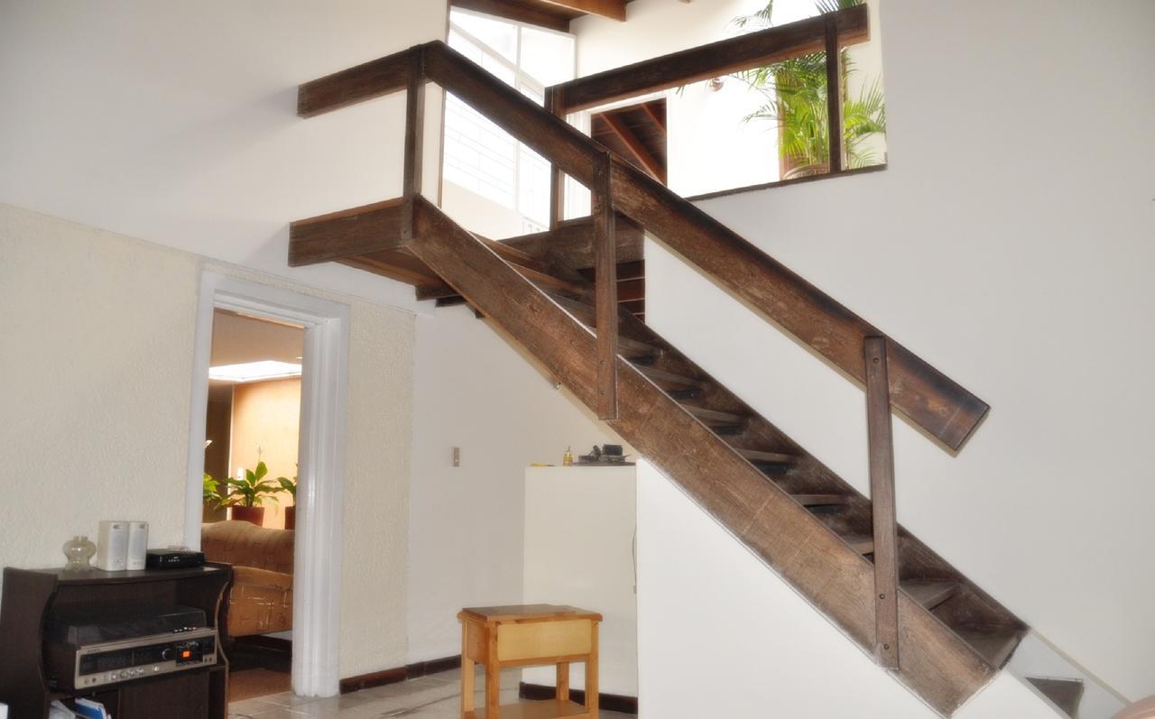 Hostel Arias