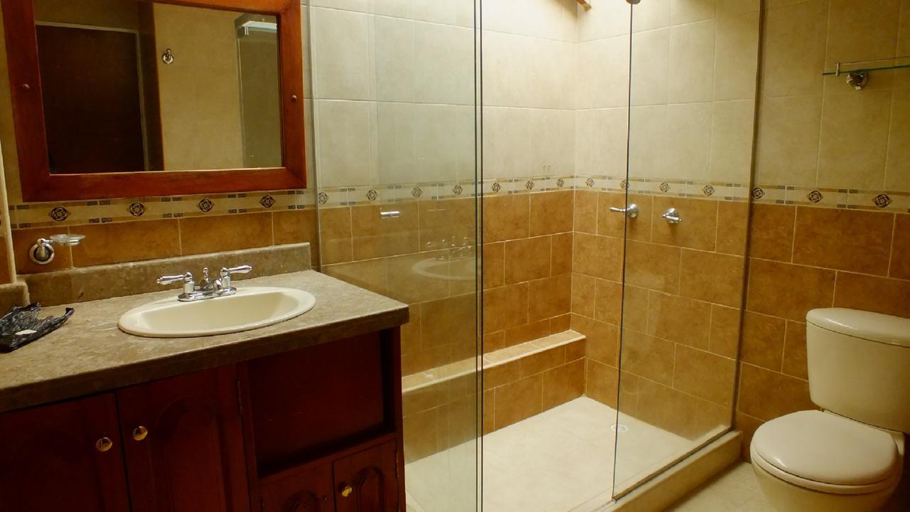 Hostel Arias