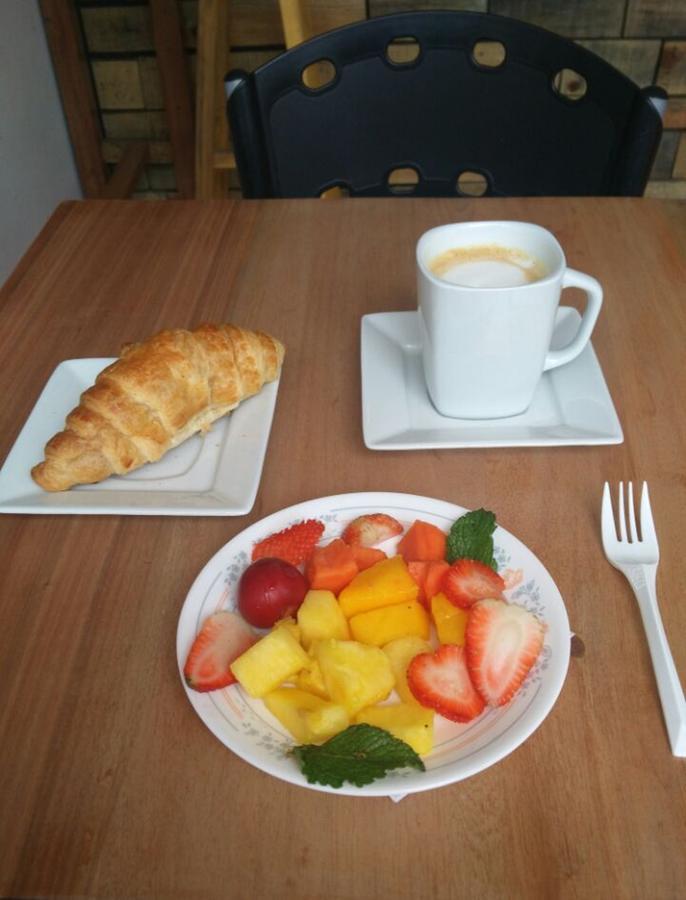 Arias * Bogota