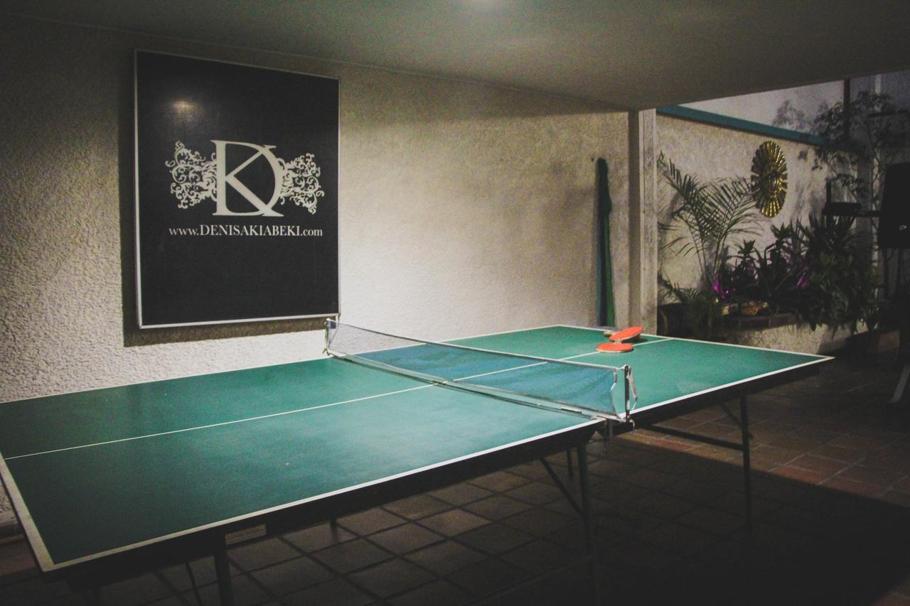 Hostel Ak 82 *