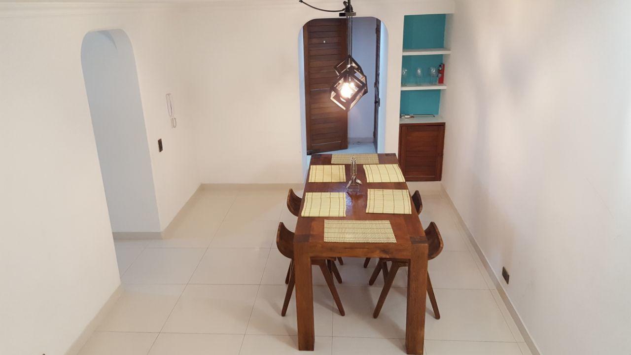 Erly Embajada Americana