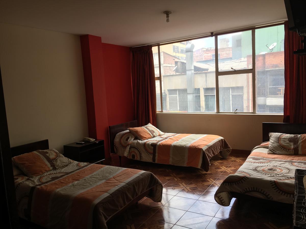 Manila Plaza Bogota