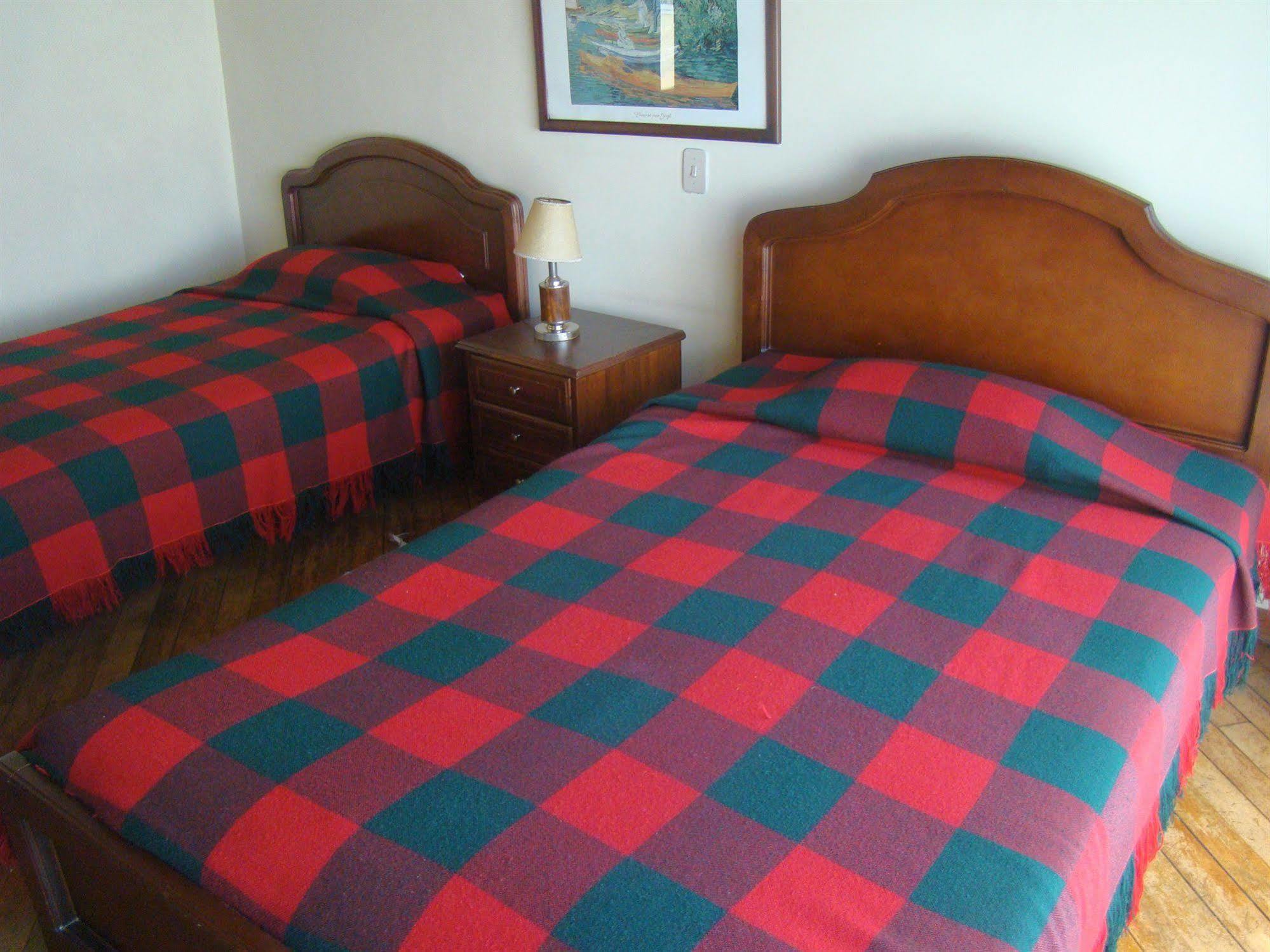 Hostel Real *