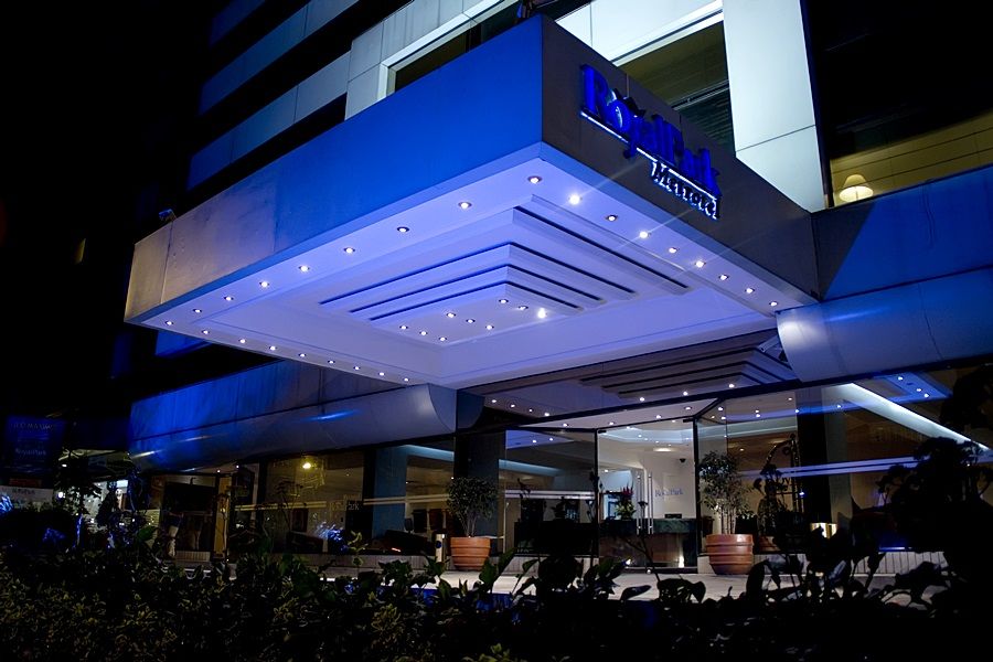 Hotel Radisson Metrotel 4*