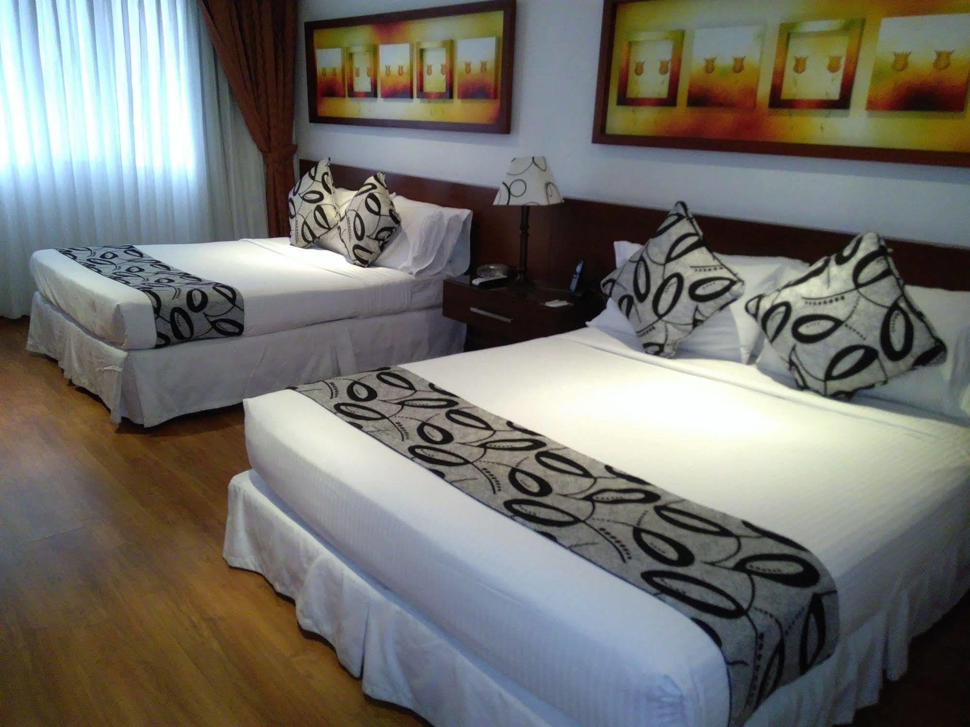 Marbella Chico 3*