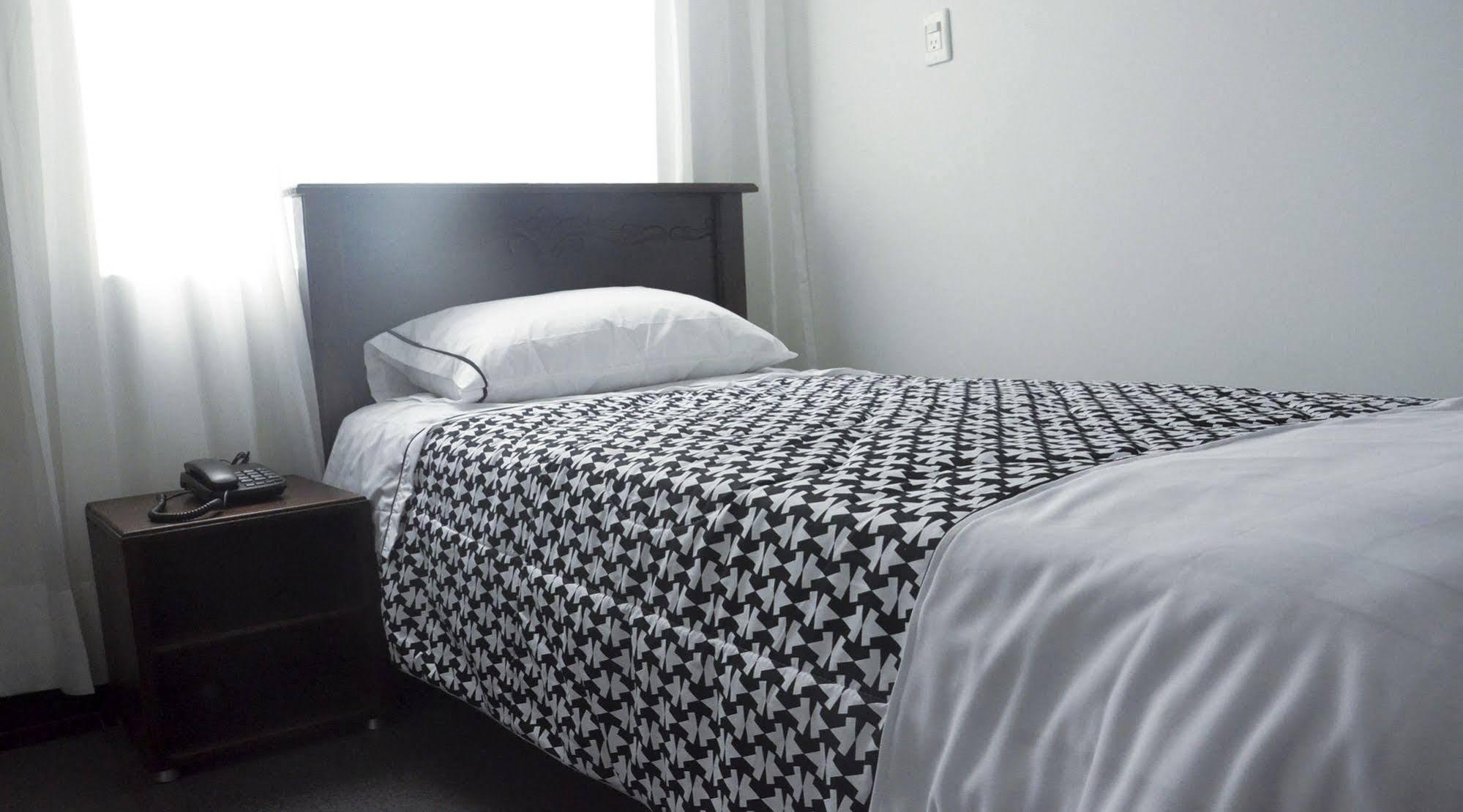 Rivera Deluxe 3* Bogota