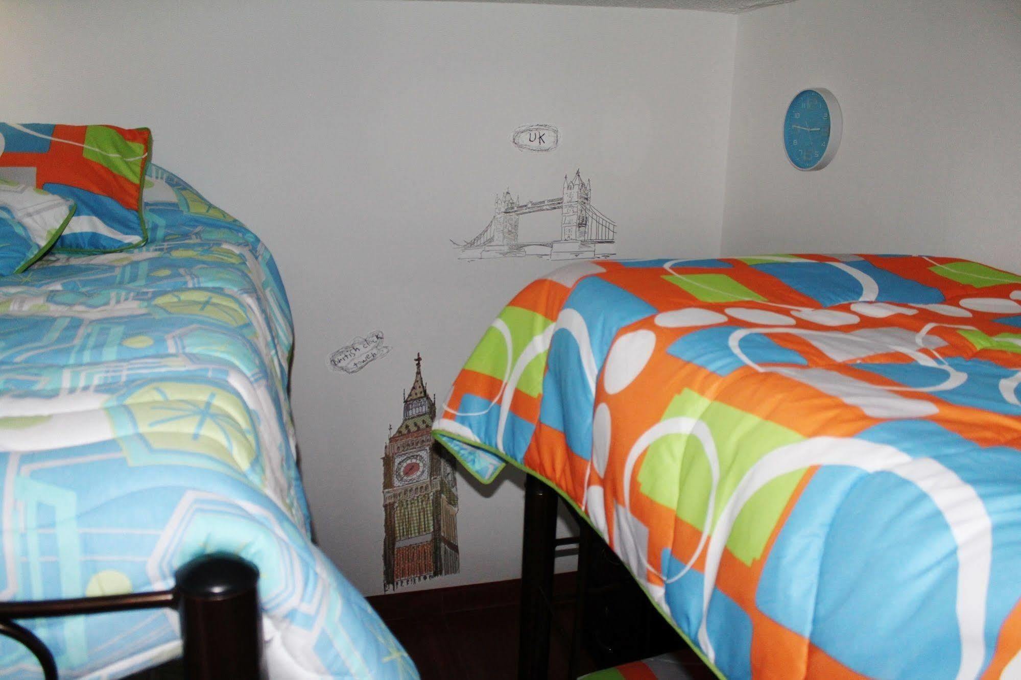Urbana Guest house