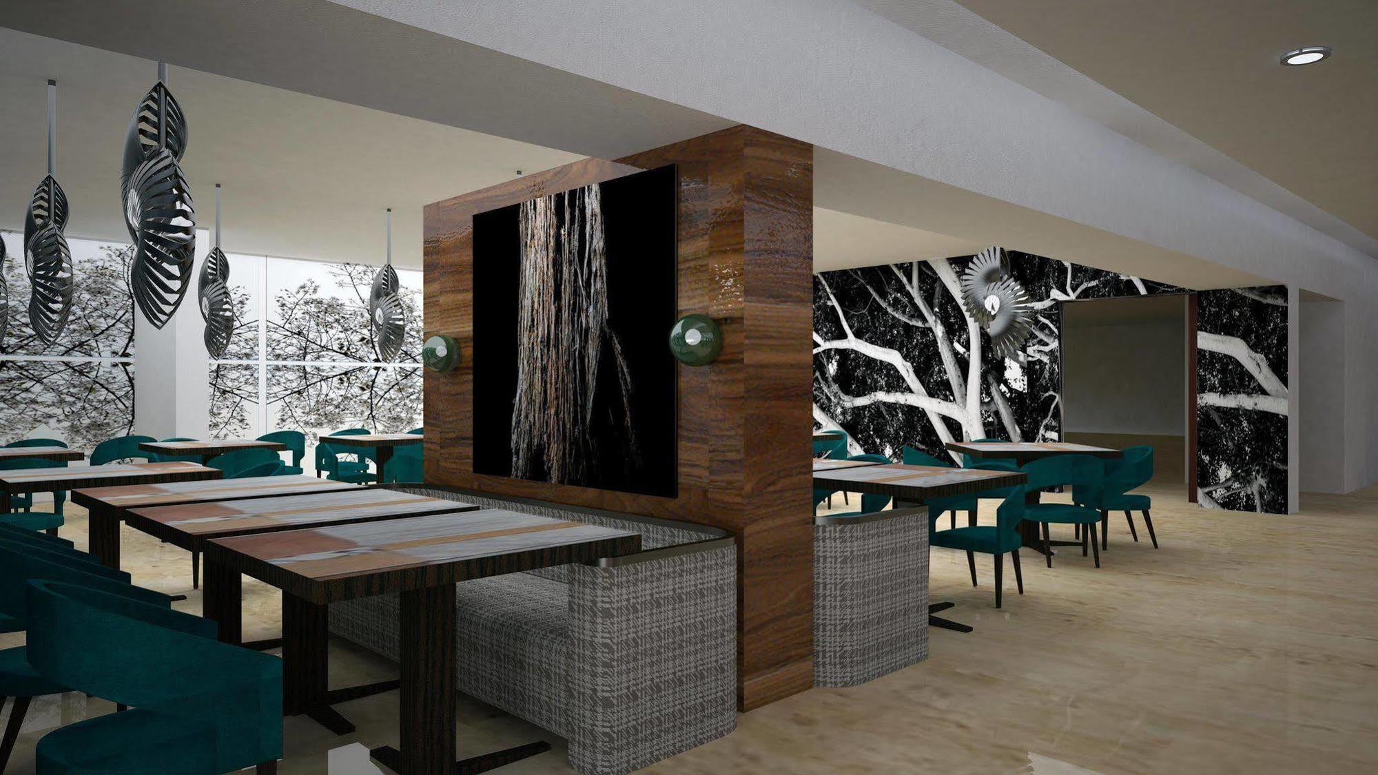Cosmos 100 Executive Hotel